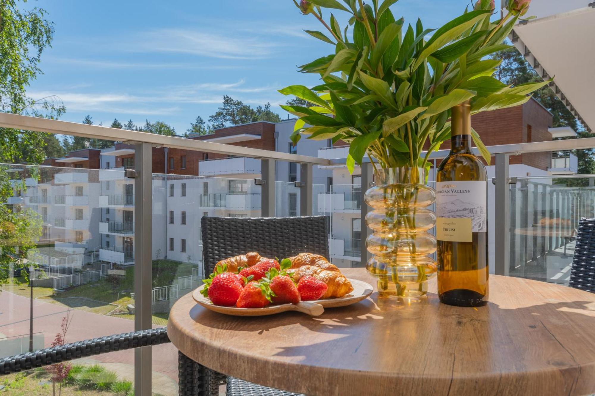 Apartamenty Mierzeja - Stegna Park Studio, 500 M Od Plazy Eksteriør bilde